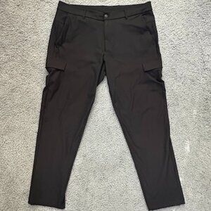Black Lululemon ABC Cargo Pants in Warpstreme Fabric - Men's Sz. 38 - EUC